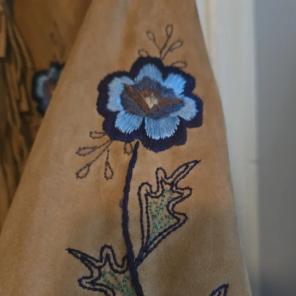 Double D Ranch Beige Leather Jacket with Blue Floral Details - Picture 6 of 16